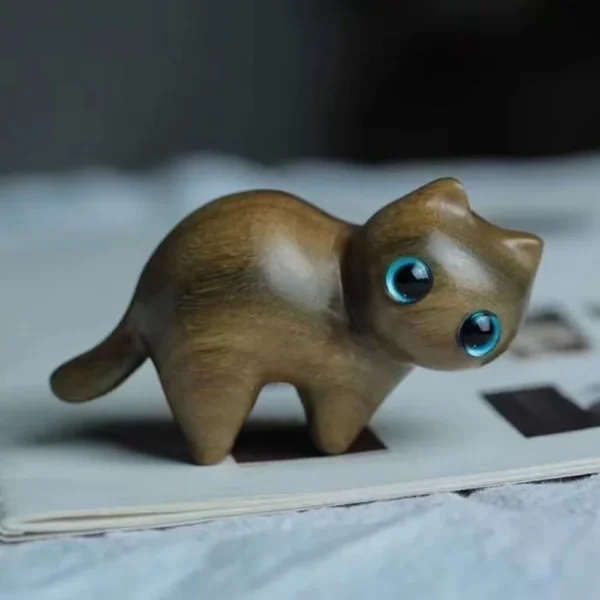 Small Cute Cat Wooden Sculptures Statue